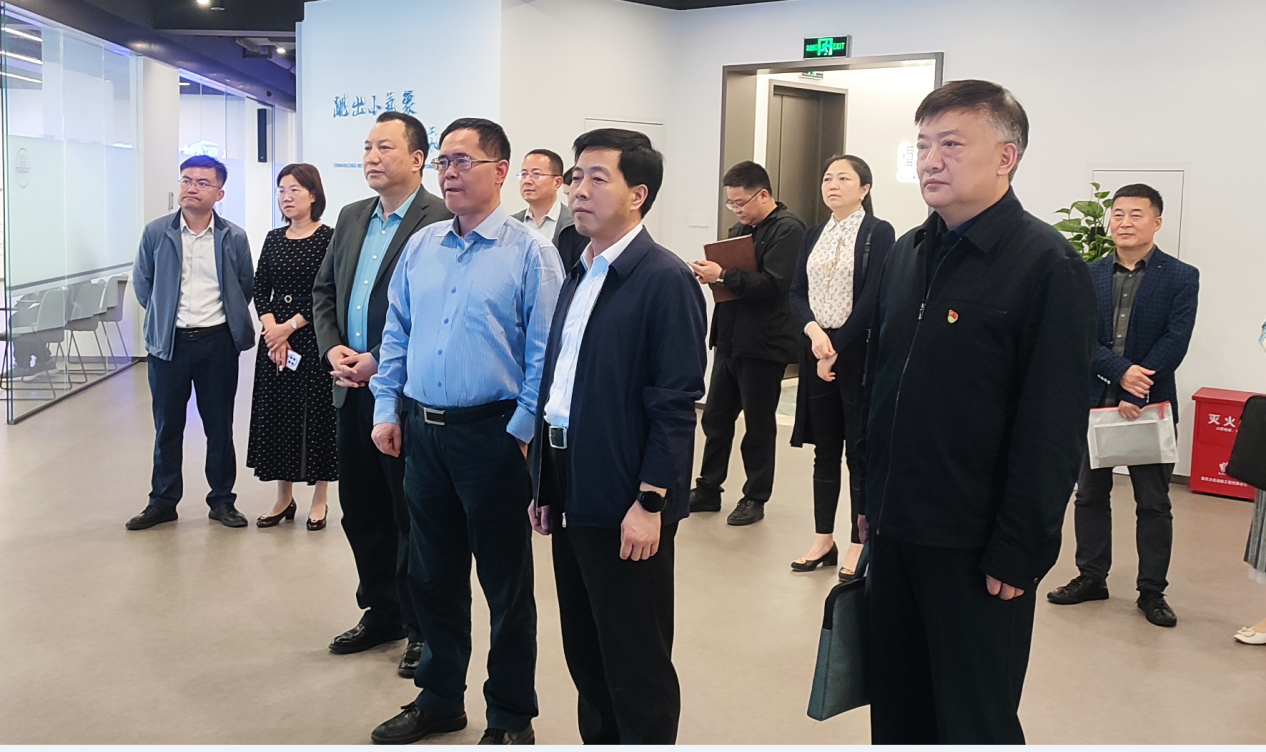 市地震局與市氣象局聯合開展專題學習2